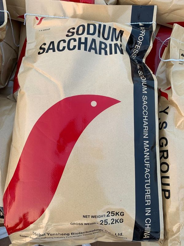 La saccharina di sodio in polvere è il dolcificante artificiale ideale per i prodotti halal e kosher